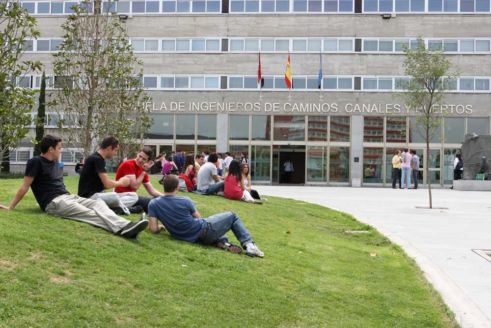 Estudiantes de la Universidad Politécnica de Madrid